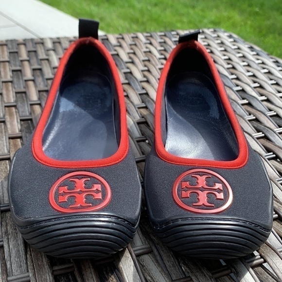 TORY Burch Navy/Red Aqua Ballet Neoprene Water Shoes - Picture 6 of 14